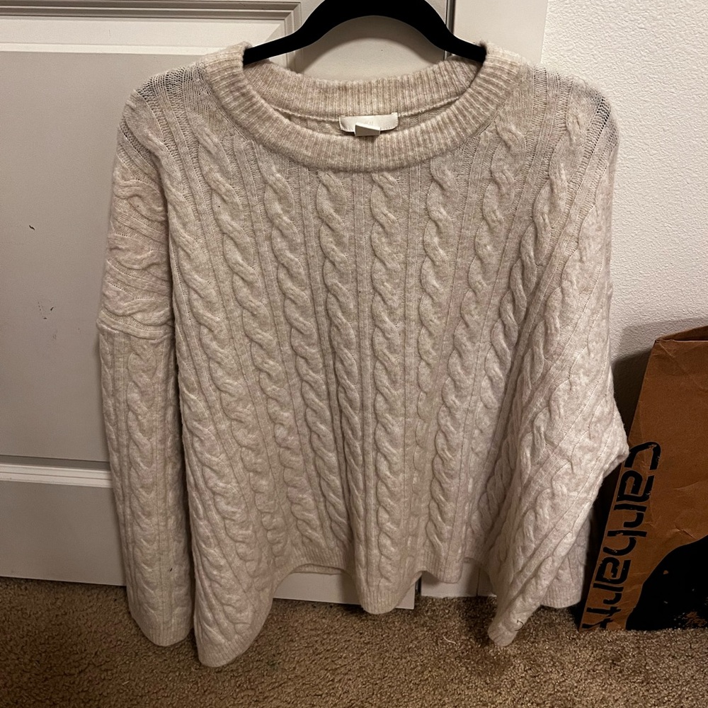 H&M white cable knit sweater